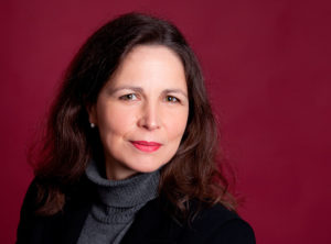 Portrait Ulrike Niethammer, Ki-Dojo Herrenberg Zentrum für Bewegungslernen und Gesundheit Sybille Nehring Portrait, Schwarzweißfoto
